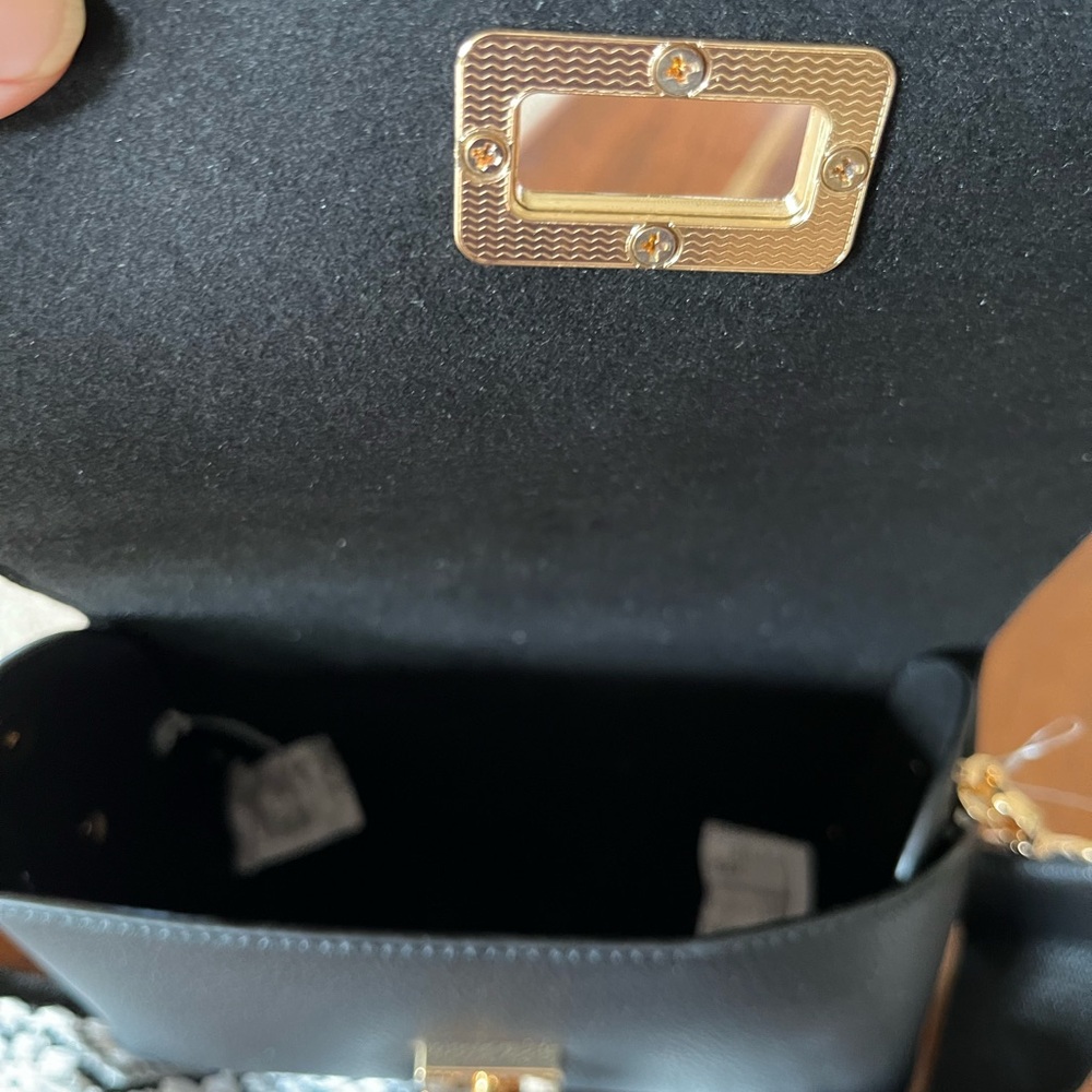 NWT Le Miel Black Purse with Guitar Strap - Picture 10 of 12